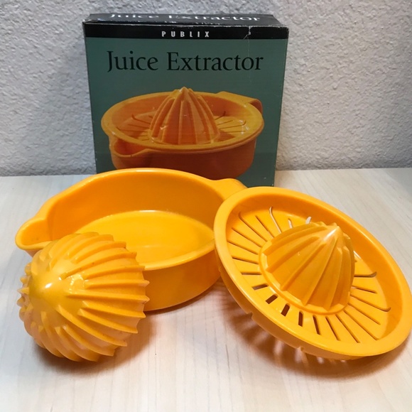Citrus Juice Extractor. Easy Fresh Citrus Juice. Compact. Sturdy. - Picture 5 of 5